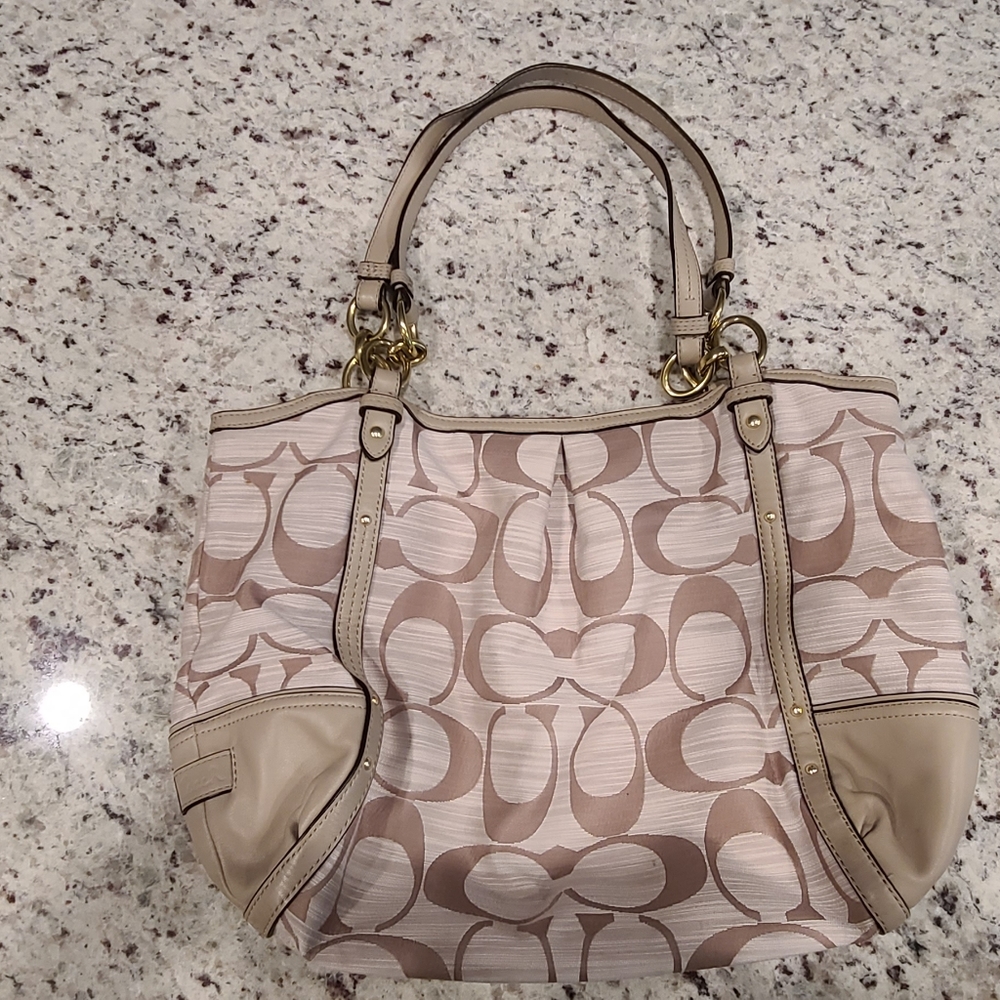 Coach Alexandra F21919 Beige Shantung Chain Tote